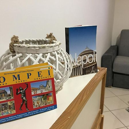 Napoli Sotterranea Apartment ภายนอก รูปภาพ