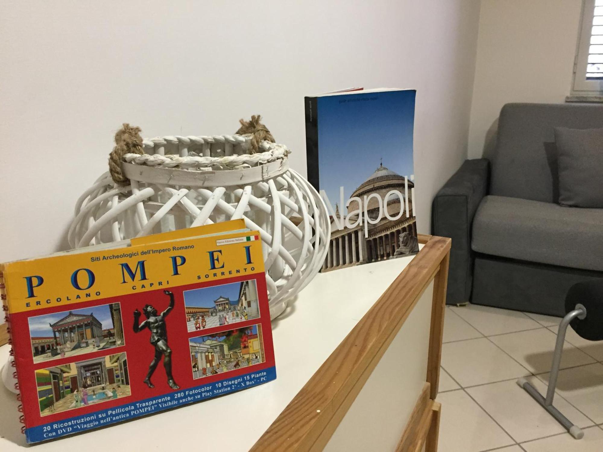 Napoli Sotterranea Apartment ภายนอก รูปภาพ